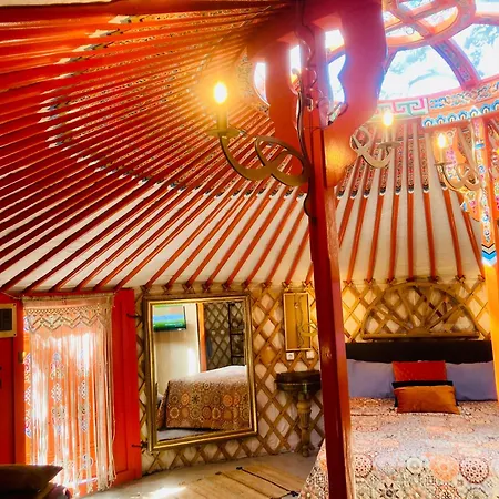 Yurta Arco Iris *