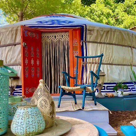 Yurta Arco Iris Luxury tent Riba-Roja De Turia